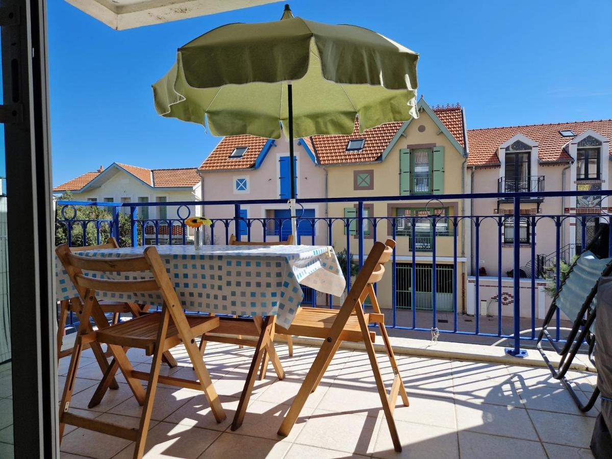 Châtelaillon-Plage Appartement Pres De La Plage - 4 Pers, Piscine Ouverte, Parking, Animaux Acceptes - Fr-1-706-12 מראה חיצוני תמונה